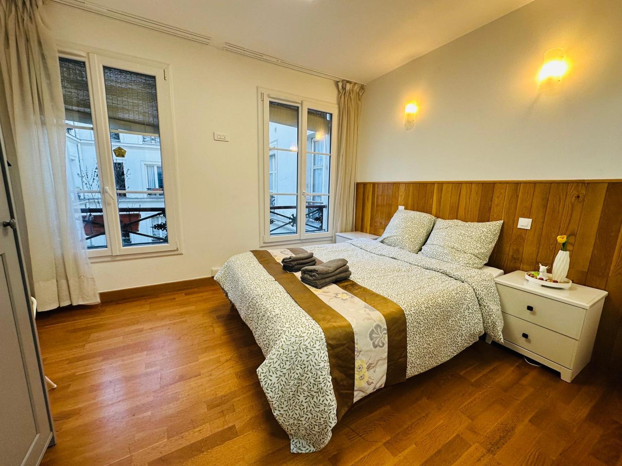 Dream Dwell - Designer Flat Near Marais District Paris
